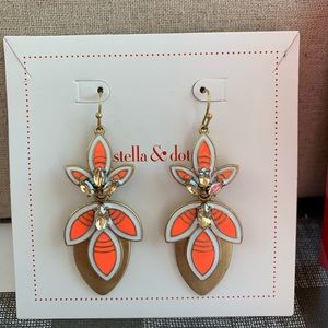 4 in 1 earrings - inter changable. Gold and pink